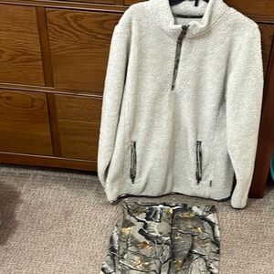Cream Fleece Pullover and Camouflage Pants Set